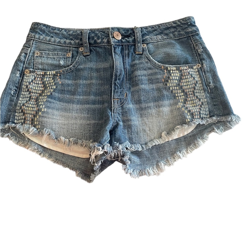 Amarican Eagle distressed denim shorts